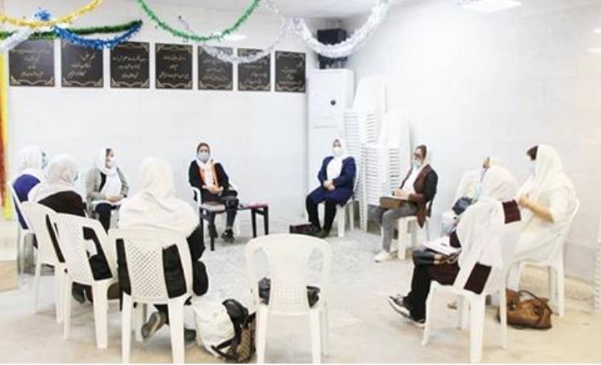 کلاه خود را قاضی کن