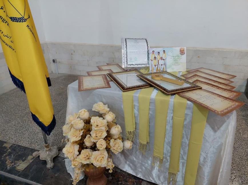 هـمـه عـمـر برندارم سـر از ایـن خمـار مستی که هنـوز من نبودم که تــو در دلـــم نشستی