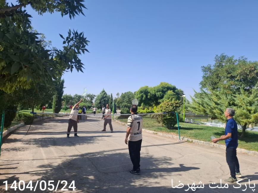 گزارش تصویری از فعالیت های ورزشی پارک ملت شهرضا 