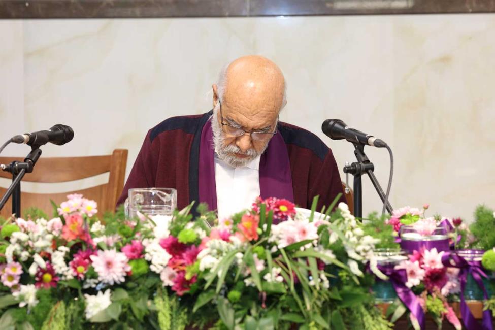 کارگاه آموزشی جهان‌بینی؛ بنیان کنگره 60