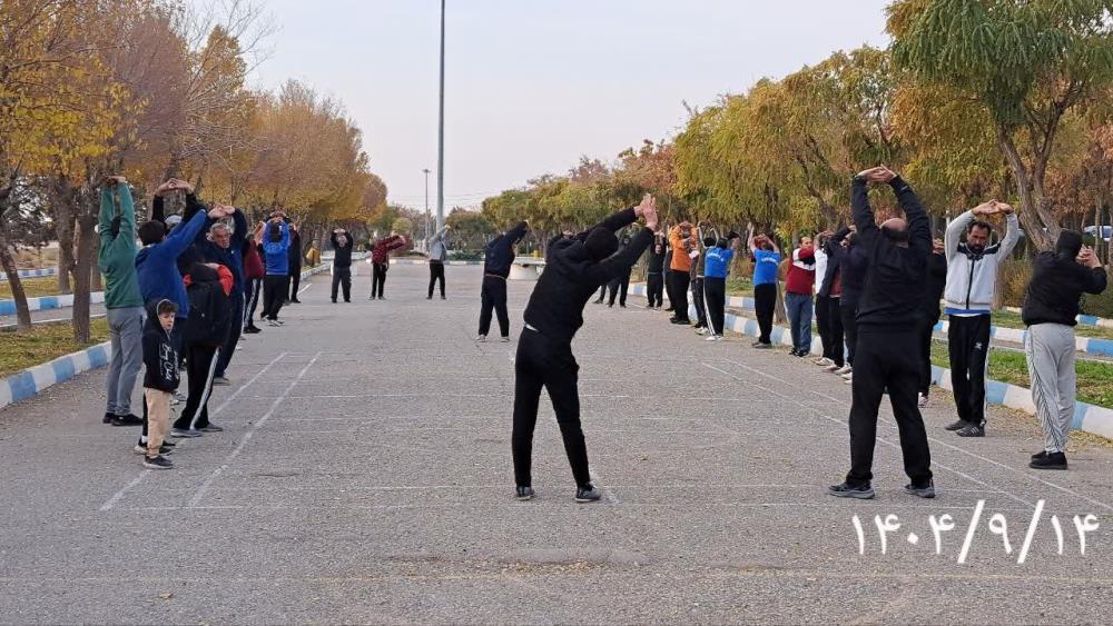 گزارش تصویری فعالیتهای ورزشی مسافران و همسفران آقا کنگره۶۰ نمایندگی پارک لاله تاکستان