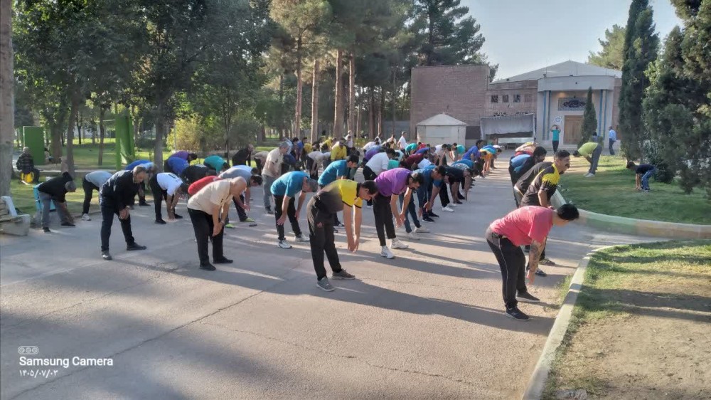 گزارش تصویری فعالیت های ورزشی مسافران نمایندگی پارک لاله نجف آباد روز جمعه مورخ ۱۴۰۵/۷/۳