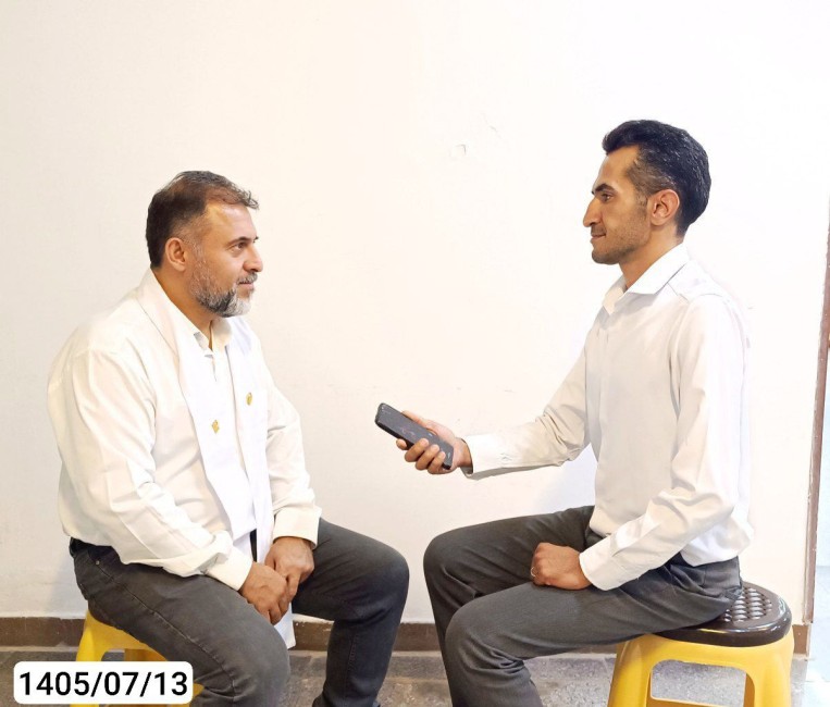 انسان روی زمان حرکت می کند. 